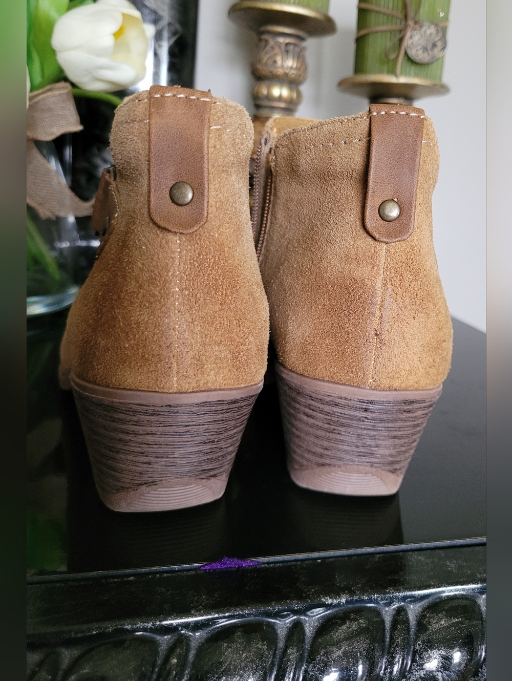 Earth Origins Odel Bone Brown Suede Ankle Booties with Strap Detail US 9 NEW - Picture 8 of 16